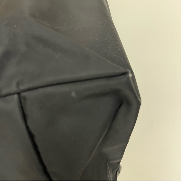 Longchamp Le Pliage Tote Bag - Picture 13 of 16